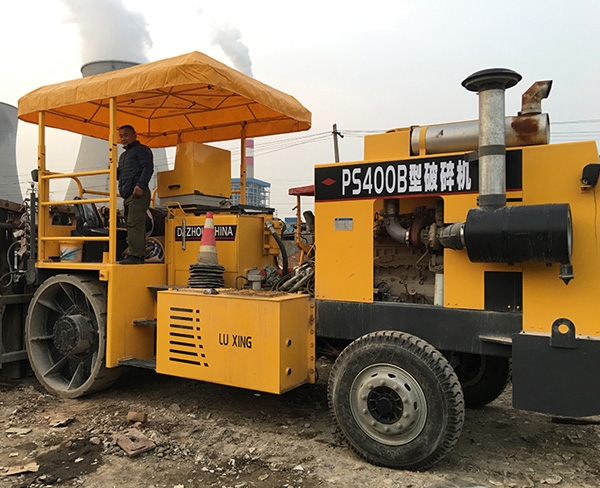 安徽移動破碎機日常的維護及檢修工作有哪些? 安徽移動破碎機日常的維護及檢修工作有哪些?